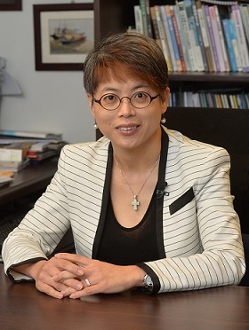 Prof Irene Lo