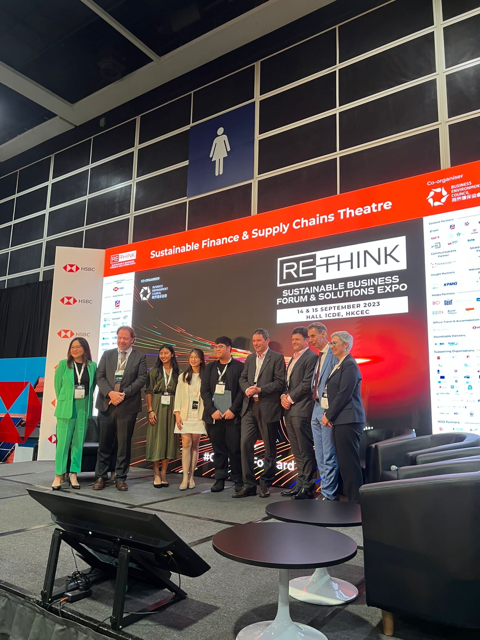 “Sustainable Supply Chains: Do We Do Enough for Climate Change?” was the theme of Cindy’s fireside chat at Rethink HK2023.