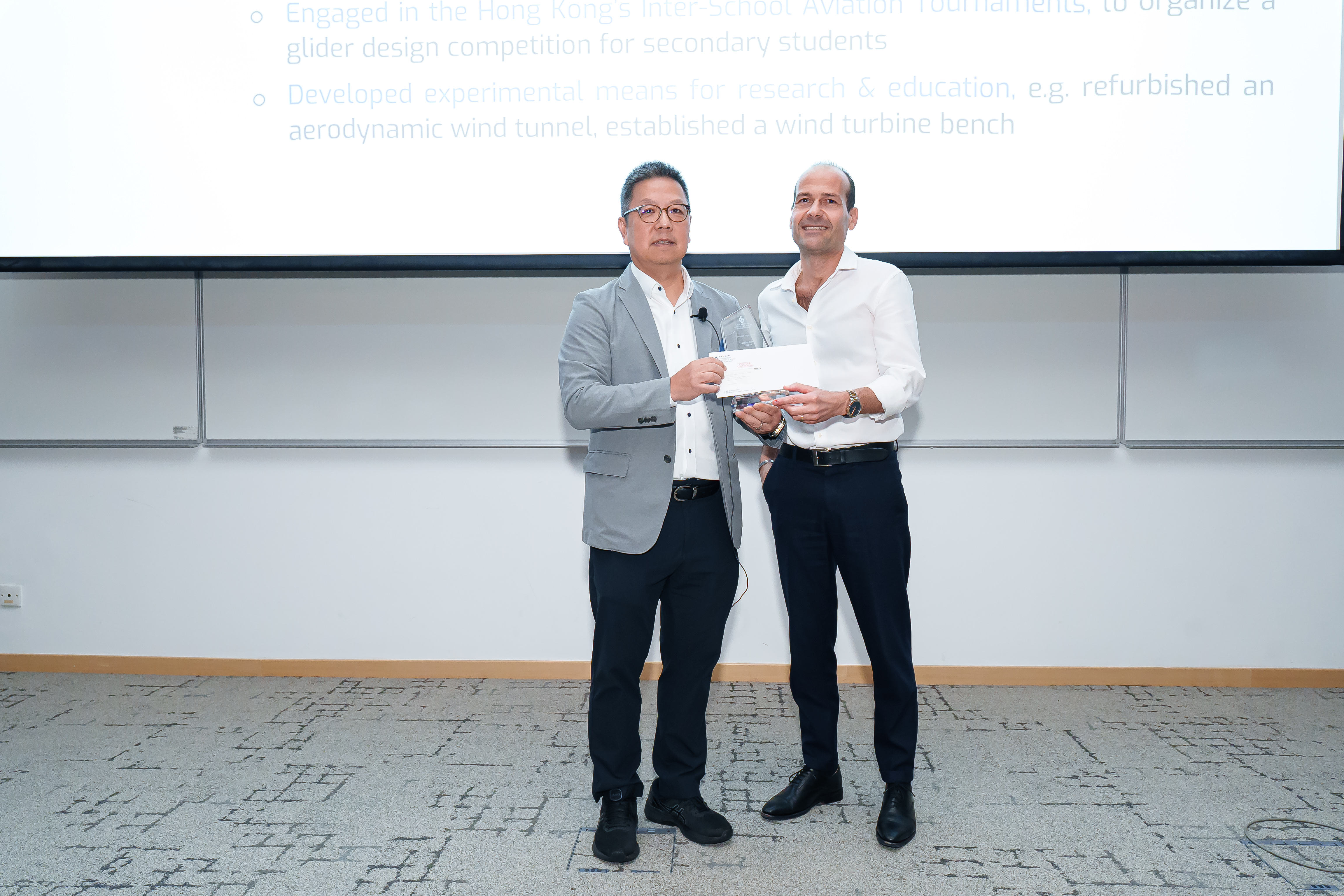 Prof. Redonnet received the School of Engineering Teaching Excellence Appreciation Award 