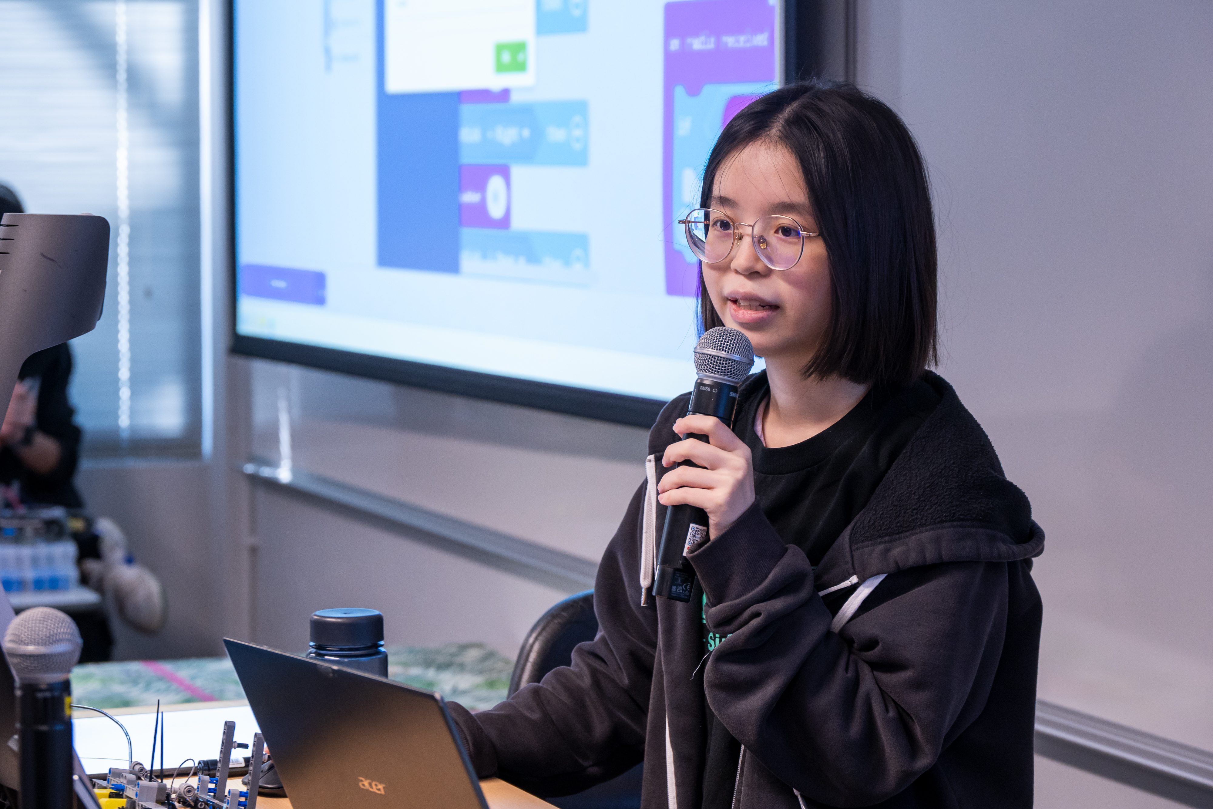 The Magnetic Tank workshop