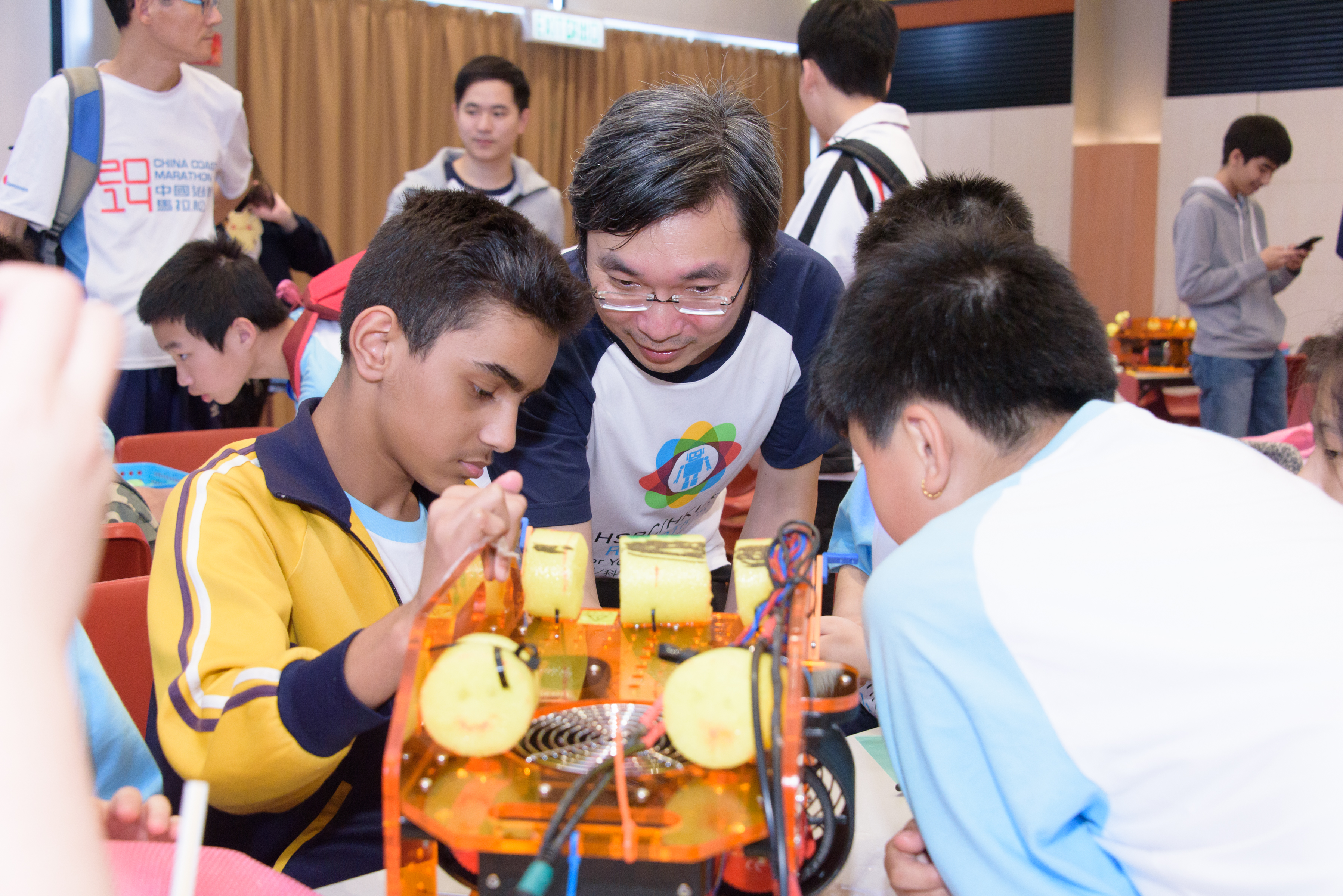 Prof. Tim Woo is keen to promote diversity and inclusion in engineering education among primary and secondary school students.