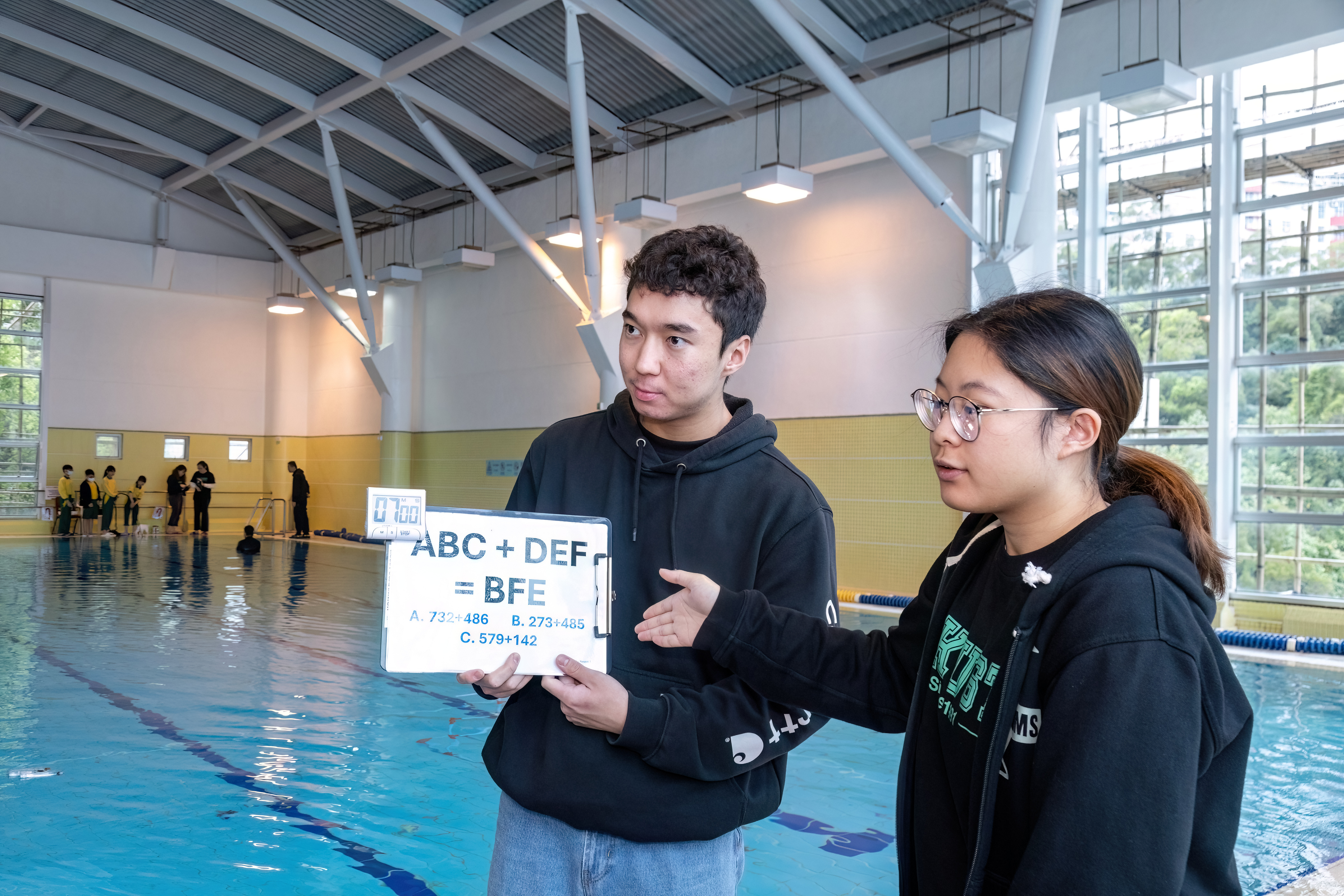 The teams also needed to solve an equation by the end of each round.