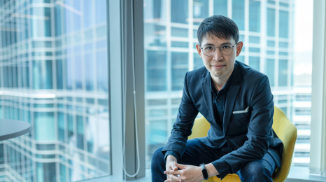 Soft-spoken Nick Chin put into practice skills acquired at HKUST, where he obtained three degrees: PhD in Industrial Engineering and Logistics Management, MSc in Telecommunications, and BEng in Electronic Engineering. Soft-spoken Nick Chin put into practice skills acquired at HKUST, where he obtained three degrees: PhD in Industrial Engineering and Logistics Management, MSc in Telecommunications, and BEng in Electronic Engineering.
