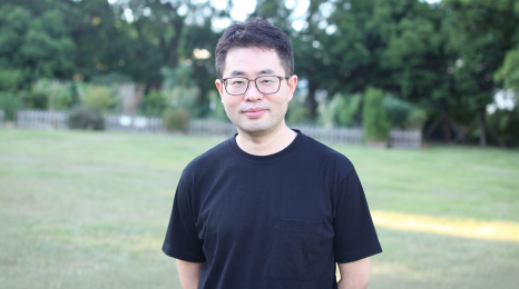 Prof. Shi Ling