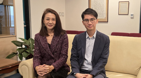 Prof. Lu Mengqian (left) and Dr. Cheng Tat-Fan (right) from the Department of Civil and Environmental Engineering at HKUST unraveled a key summertime atmospheric pattern that is undergoing dramatic changes due to climate change, promising to accelerate subseasonal precipitation extremes and shorten the window for disaster preparedness across the world.
