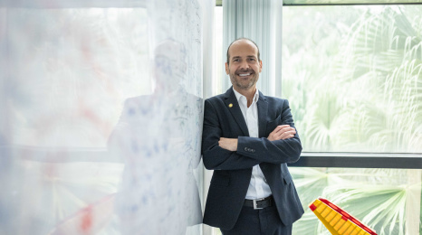 Prof. Stephane Redonnet brings a wealth of background experience upon more than 25 years of conducting fundamental and applied research in aerospace whilst engaging in large-scale collaborative efforts with industry.