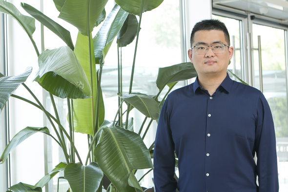 首届亚洲青年科学家基金项目竞争激烈，陈浩教授在众多优秀提名者中脱颖而出，晋身12位得奖人之列。