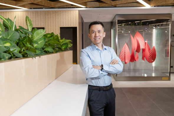 Prof. Zhang Jiheng, Head and Professor of the Department of Industrial Engineering and Decision Analytics, aspires to make an impact.