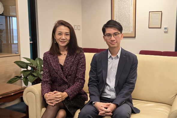 Prof. Lu Mengqian (left) and Dr. Cheng Tat-Fan (right) from the Department of Civil and Environmental Engineering at HKUST unraveled a key summertime atmospheric pattern that is undergoing dramatic changes due to climate change, promising to accelerate subseasonal precipitation extremes and shorten the window for disaster preparedness across the world.