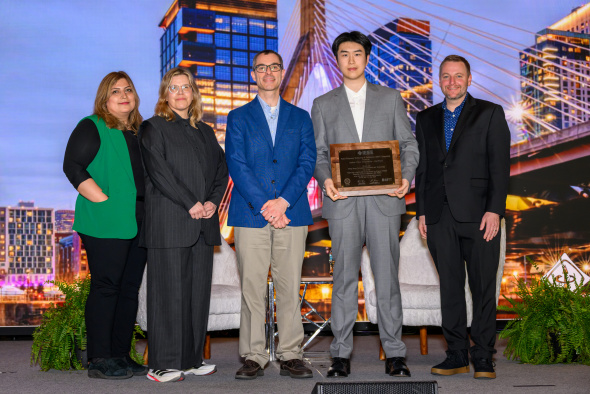PhD student Liu Yichen (second right) received the Second Place in the Student Paper Competition of the Radio Frequency Technology & Techniques Symposium in Boston, US in June 2026.