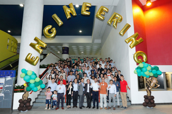 Over 330 Alumni Celebrated HKUST’s 25th Anniversary on SENG Alumni Fun Day Over 330 Alumni Celebrated HKUST’s 25th Anniversary on SENG Alumni Fun Day