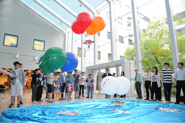 Young Engineers Celebrated Experience of the First-ever Engineering Team Airship Design Course