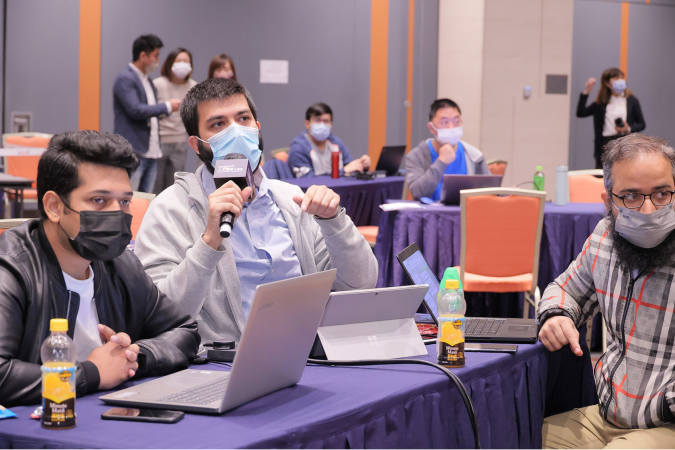 PhD students from the Departments of Civil and Environment Engineering, and Electronic and Computer Engineering, Muhammad WAQAR, Muhammad Zeshan AKBER, Syed Awais Wahab SHAH and Murad ABDULLAH formed a team and won the Gold Award at the Global AI Challenge for Building E&M Facilities - AI Competition.