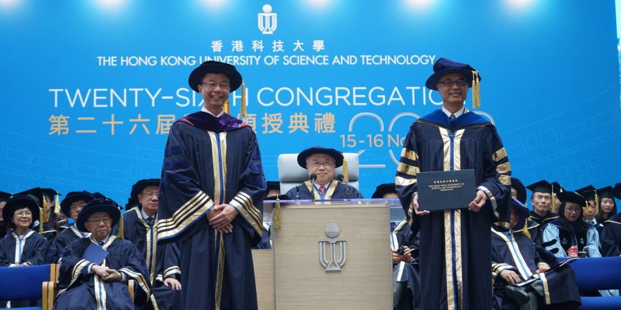 HKUST Council Chairman Mr. Andrew LIAO Cheung-Sing (middle) and Council Vice-chairman Prof. John CHAI Yat-Chiu witness Prof. Wei SHYY (right)’s installation as HKUST’s new president.	