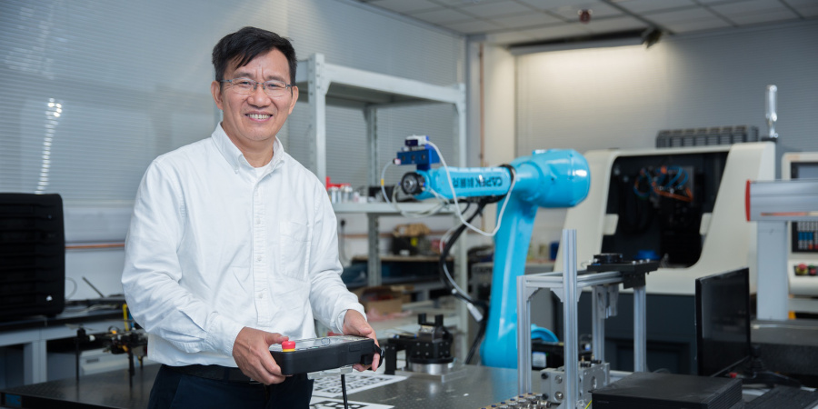 Prof. Li Zexiang
