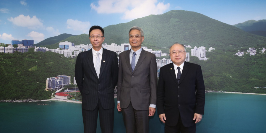 (From right) Council Chairman Mr Andrew Liao Cheung-sing, Prof Wei Shyy and Council Vice-Chairman and Chairman of Search Committee Prof John Chai Yat-Chiu in media briefing