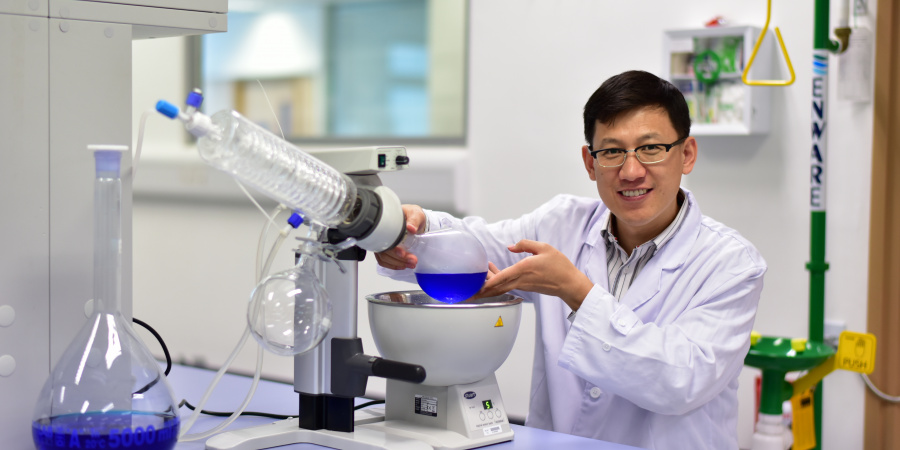 這位自學成材的食品科學家認爲，現今的社交媒體充斥錯誤資訊，讓人了解正確的食品知識是當務之急。
