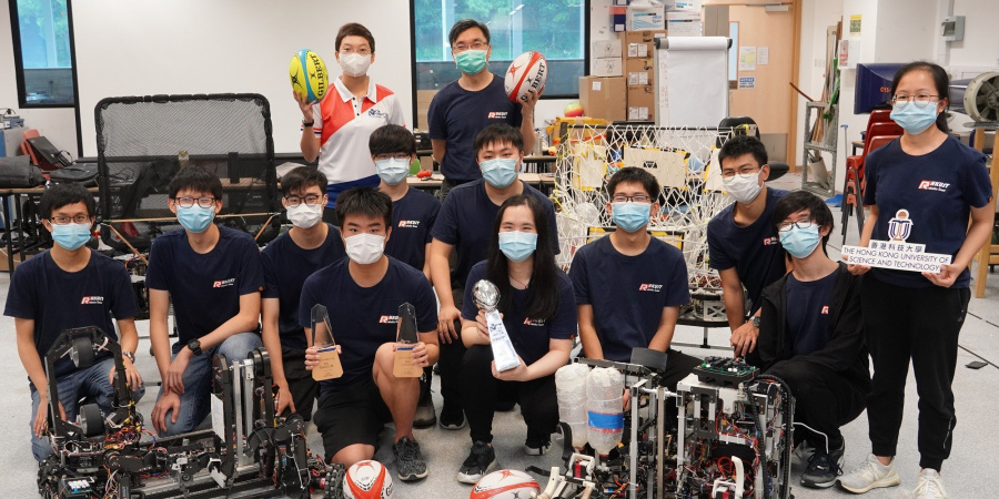 (Back row, from right) Prof. Tim Woo, Director of the Center for Global & Community Engagement, and Associate Professor of Engineering Education; and Dr. Crystal Fok, Chairperson of Robocon 2020 Hong Kong Contest Organizing Committee, and Director of AIR Platform and Precision Engineering, Hong Kong Science and Technology Parks Corporation, together with the leaders (front row, from right) Yiu Cheuk-Tung and Lam Cheuk-Hei as well as members of the HKUST Robocon Team