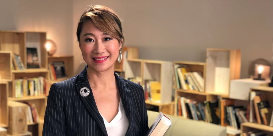 冯雁教授阐释了人工智能的优点和潜在威胁。