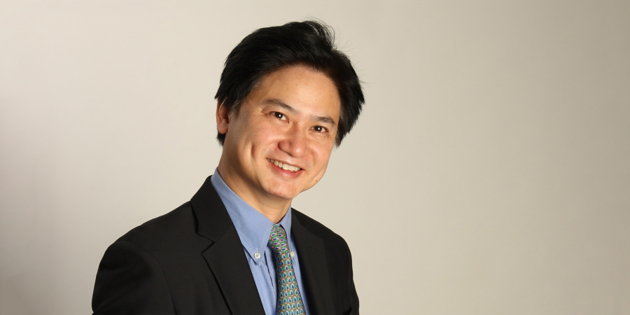 吴宏伟教授