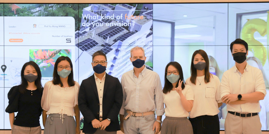 可持续发展及零碳办公室处长博克特先生（左四）、科大极智慧城市研究院主任罗康锦教授（左三）及其团队。