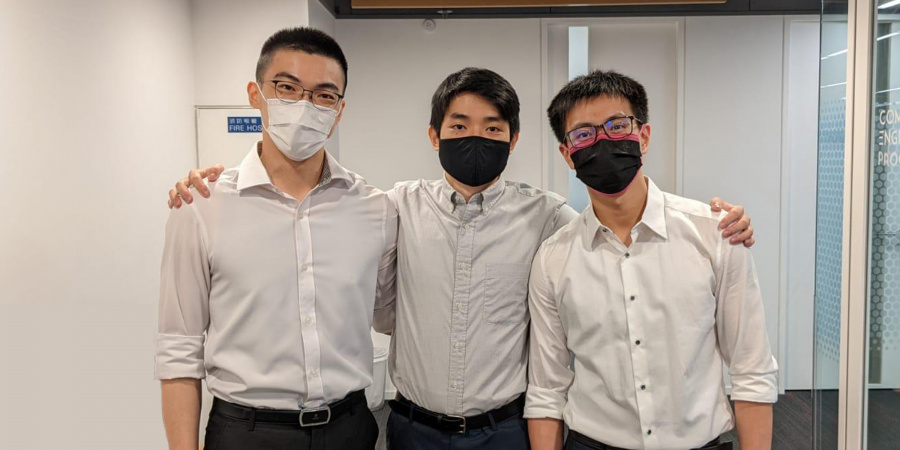 (From left) Bioengineering undergraduate students Cheng Ting-Kai, Minato Kobashi, and Mark Alexander Ngai won the Gold Award of HKUST President’s Cup 2022.