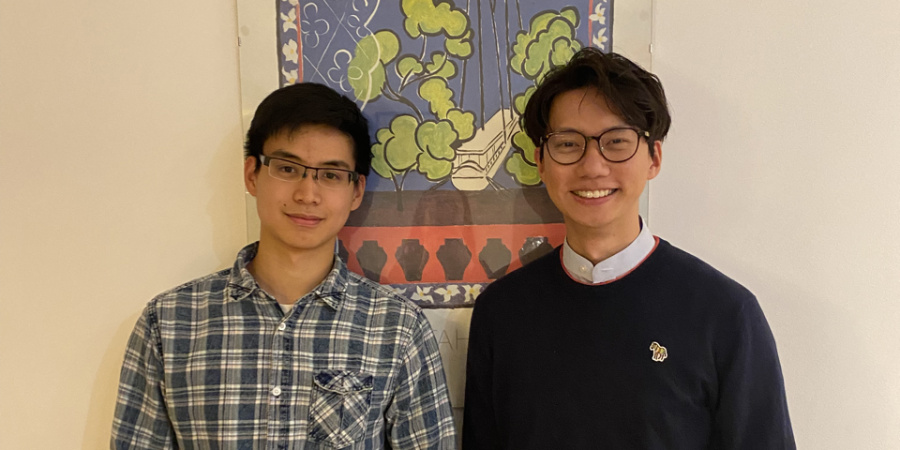 工學院校友 Johnson Liu（左）及 Roy Chung（右）在科大本科時代均為工學院學生大使計劃的領袖生，並榮獲享負盛名的法國卓越獎學金赴法深造研究院課程。