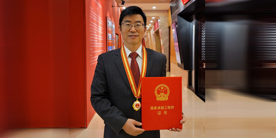 Among the 81 individuals and 50 teams who were honored with the inaugural National Engineer Awards, Prof. Zhang Limin is the only awardee from HKSAR.