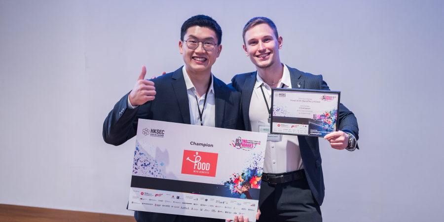 Food With Benefits, a start-up founded by HKUST alumni Matey Svetlan Yordanov (right) and Francis So Ka-Hei (left), distinguished itself from over 130 projects and won the championship of the Hong Kong Social Enterprise Challenge 2024-25.