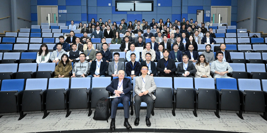 The International Electrochemistry Summit 2025, held as part of HKUST’s 35th anniversary celebrations, brought together over 40 distinguished speakers and more than 50 participants from across the global electrochemical research community to the HKUST campus on December 27-30, 2025.