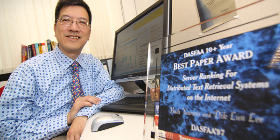 科大计算机科学及工程学系教授李迪麟及其博士生的论文获「十年来数据库高级应用最佳论文奖2009」。