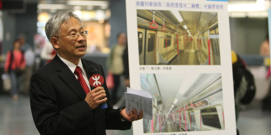 科大工学院院长陈正豪教授介绍新的照明系统