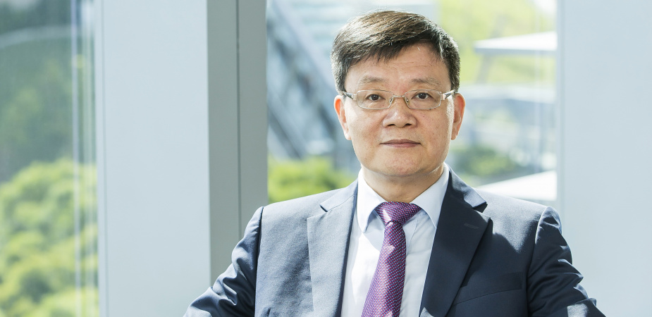 Cheong Ying Chan Professor of Engineering and Environment Prof Tianshou Zhao, Chair Professor of Mechanical and Aerospace Engineering and Director of HKUST Energy Institute