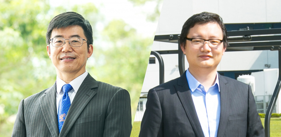Prof. Zhang Limin (left) and Prof. Liu Ming (right) received a First Class Award in Natural Science and a Second Class Award in Technology Invention respectively.