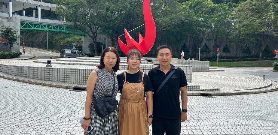 Pictured with her parents, Electronic and Computer Engineering PhD student Sarah Feng Shuo (center) has been enamored with electronics since childhood and is now determined to pursue her passion for integrated circuit (IC) design.