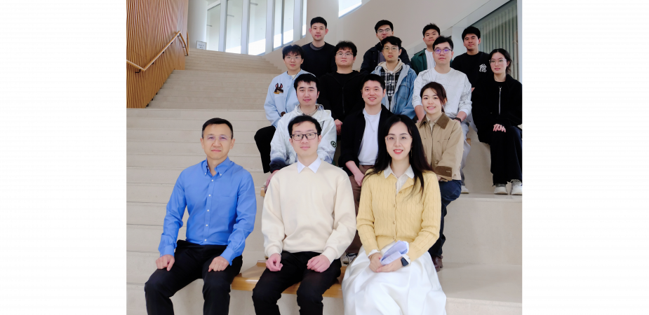 Group photo of the HKUST research team, including Prof. Wang Yiwen, Associate Professor (first row, right); Dr. Wu Shenghui (first row, center), Research Assistant Professor, from the Department of Electronic and Computer Engineering; and Prof. Liu Kai (first row, left), Professor in the Division of Life Science and the Department of Chemical and Biological Engineering, along with other research members.