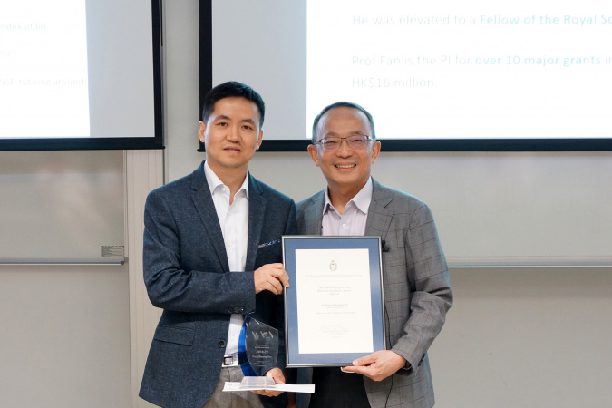 Prof. Fan Zhiyong, Associate Professor of Electronic and Computer Engineering at HKUST, received the Research Excellence Award from Prof. Tim Cheng Kwang-Ting, HKUST Dean of Engineering. 