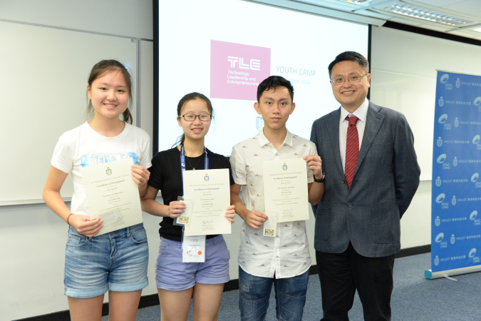 Prof King Lun Yeung and one of the teams 
