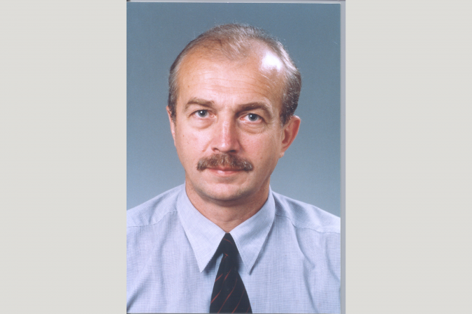 Prof Vladimir Chigrinov