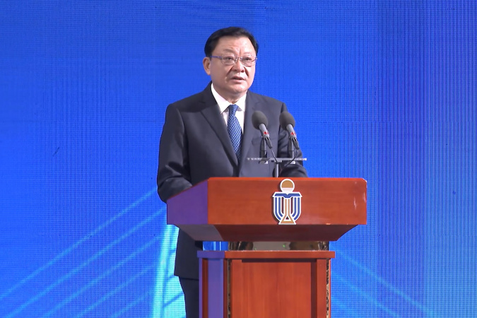 广东省省长王伟中先生在港科大（广州）开校典礼上致辞。