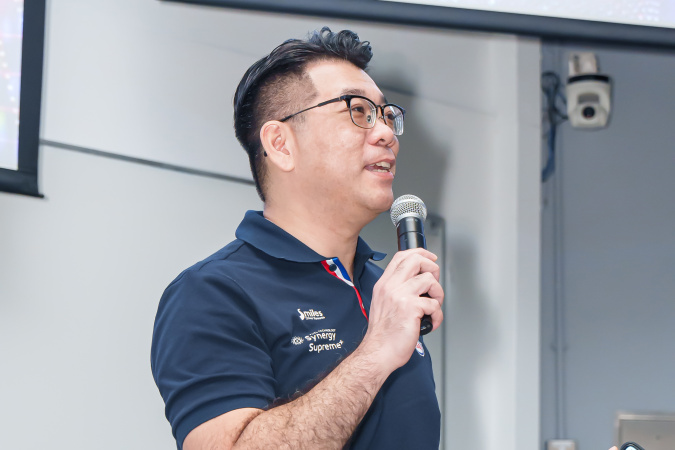 At the opening ceremony, Mr. Tony Kwok, HK and Macau Fuels Sales Director of ExxonMobil Hong Kong Limited, emphasized the importance of STEAM education in cultivating future leaders.