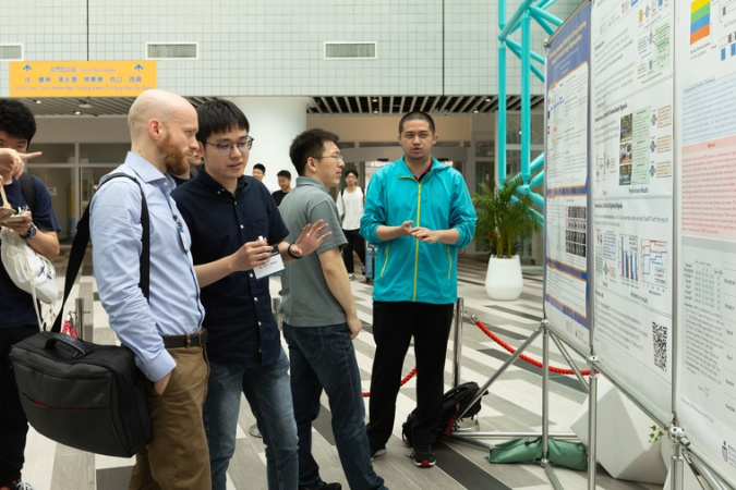Postgraduate students showcased and presented their inspiring research works to participants in the poster session.