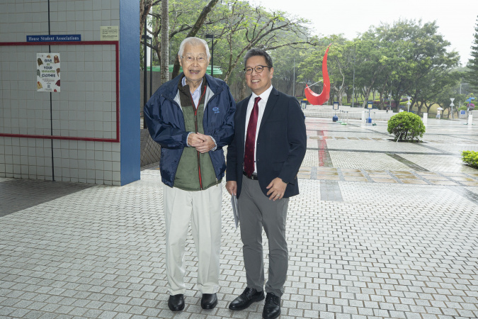 Prof. Chia-Wei Woo (left) and Prof. Hong K. Lo (right)