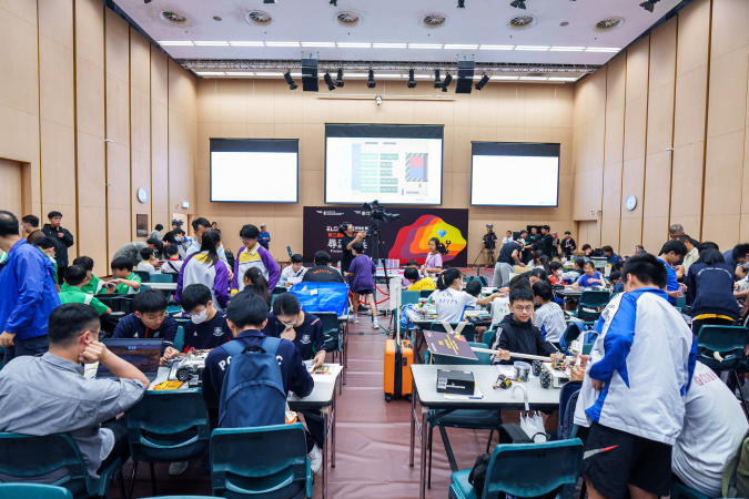 The Third Robot Explorer Cup