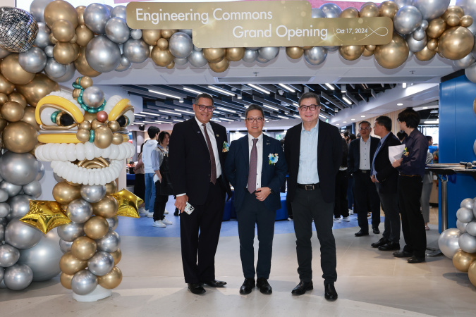 (From left) Former Dean of Engineering Prof. Khaled B. Letaief, Dean of Engineering Prof. Hong K. Lo, and Vice-President for Administration and Business Prof. Tam Kar-Yan