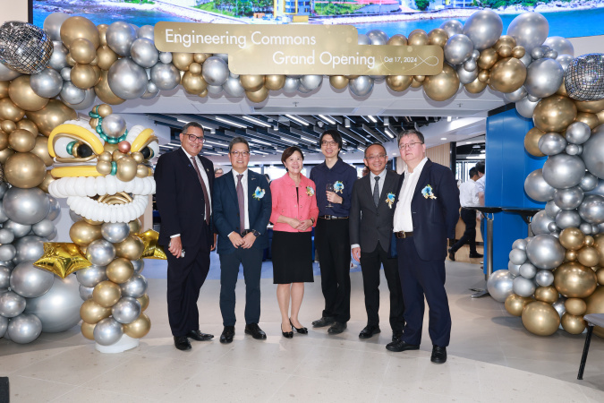 Officiating guests at the grand opening of the Engineering Commons: President Prof. Nancy Ip (third left), Provost Prof. Guo Yike (first right), Vice-President for Research and Development Prof. Tim Cheng (second right), Dean of Engineering Prof. Hong K. Lo (second left), former Dean of Engineering Prof. Khaled B. Letaief (first left), and Director of the Center for Engineering Education Innovation (E2I) Prof. Henry Lam (third right).