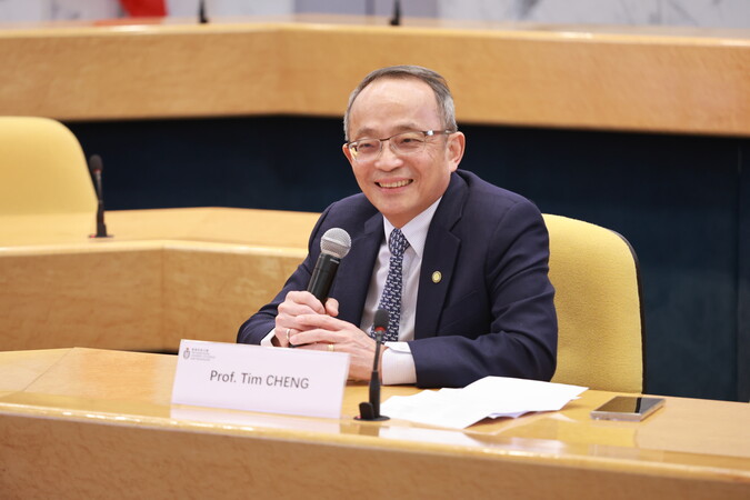 Vice-President for Research and Development of HKUST, Prof. Tim Cheng says HKUST’s multidisciplinary research expertise will synergize with CEDD’s practical experience, work data and scenario applications to create innovative and practical solutions. 