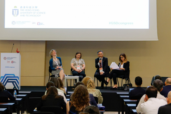 Dr. Kenneth Leung, HKUST Director of Sustainability/Net-Zero (second right), discuss with executives and scholars worldwide on how university-city engagements can create an inclusive, safe and resilient urban environment.