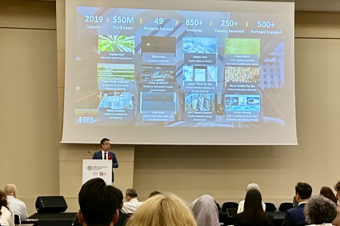 A keynote session presented by Prof. Hong Lo, HKUST Dean of Engineering and Director of the GREAT Smart Cities Institute, discusses how the integration of advanced technologies and sustainable design can address climate resilience, energy efficiency, and urban mobility.