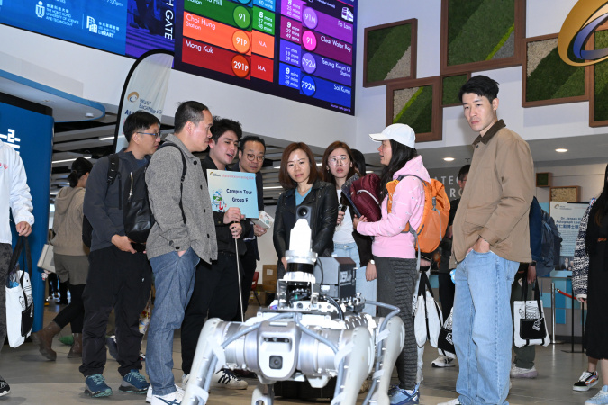 Alumni learned about the School of Engineering’s latest developments through various projects.